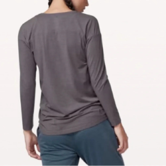 On Cloud Running Comfort Long T Shirt - Picture 2 of 7